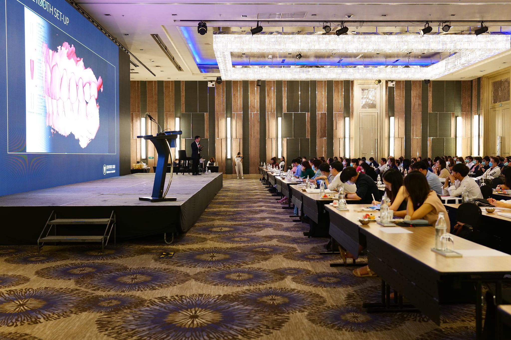 Ladies in Prosthodontics 2020